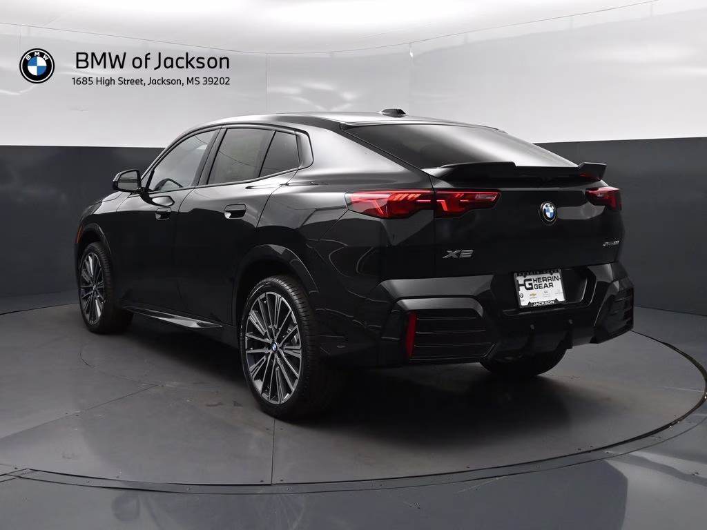 2026 Black Sapphire Metallic BMW X2 xDrive28i AWD SUV