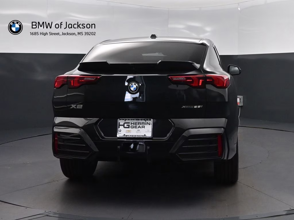 2026 Black Sapphire Metallic BMW X2 xDrive28i AWD SUV