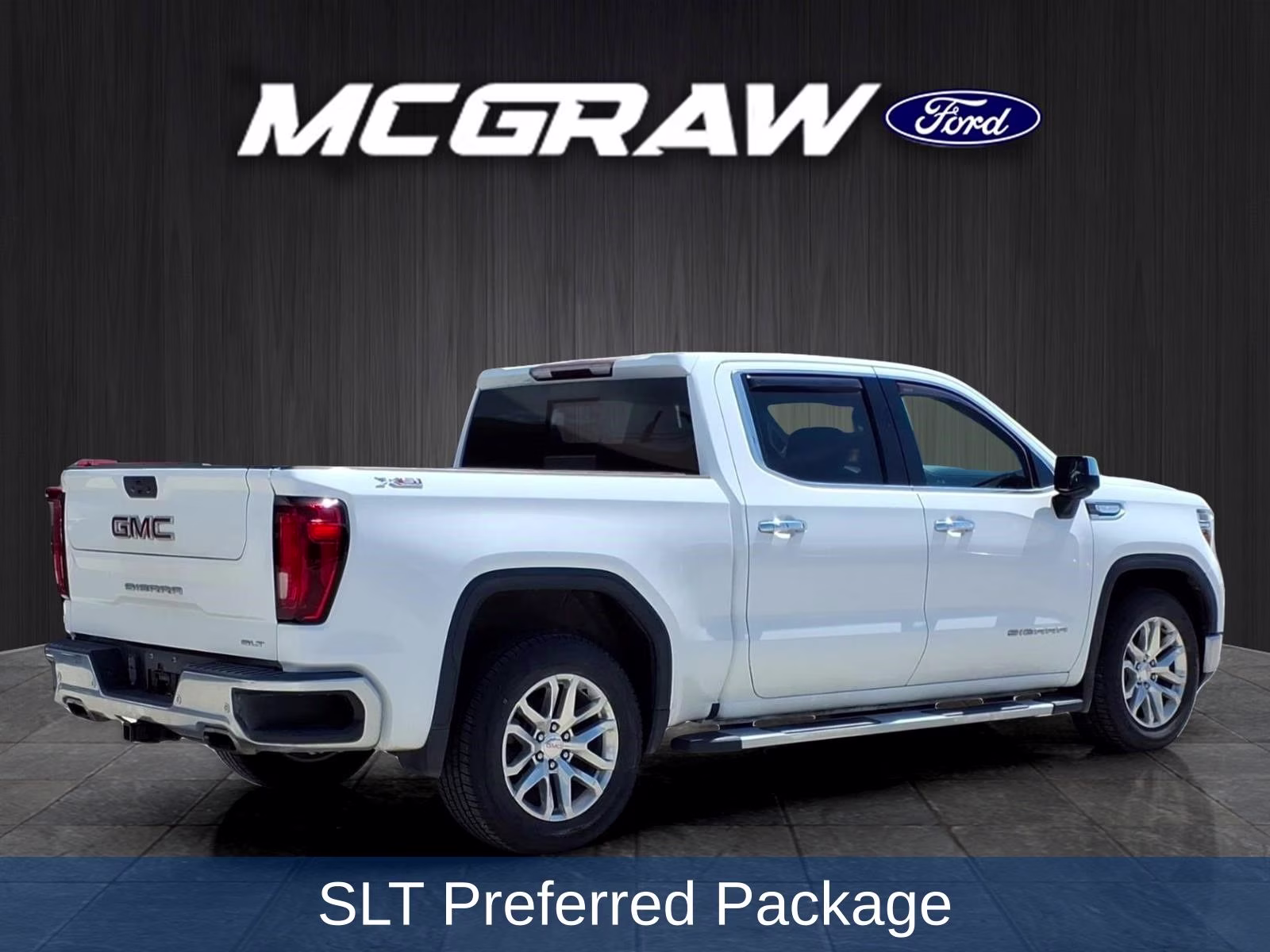 2021 Summit White GMC Sierra 1500 SLT 4X4 Truck