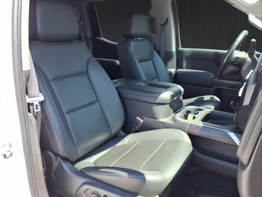 2021 SUMMIT WHITE GMC Sierra SLT 4X4 Truck