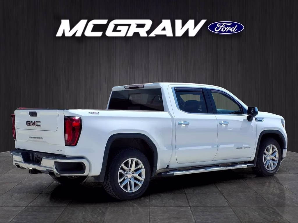 2021 SUMMIT WHITE GMC Sierra SLT 4X4 Truck