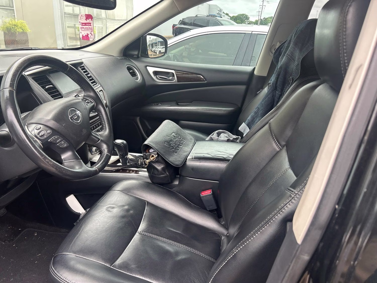 2015 Magnetic Black Nissan Pathfinder SL FWD SUV