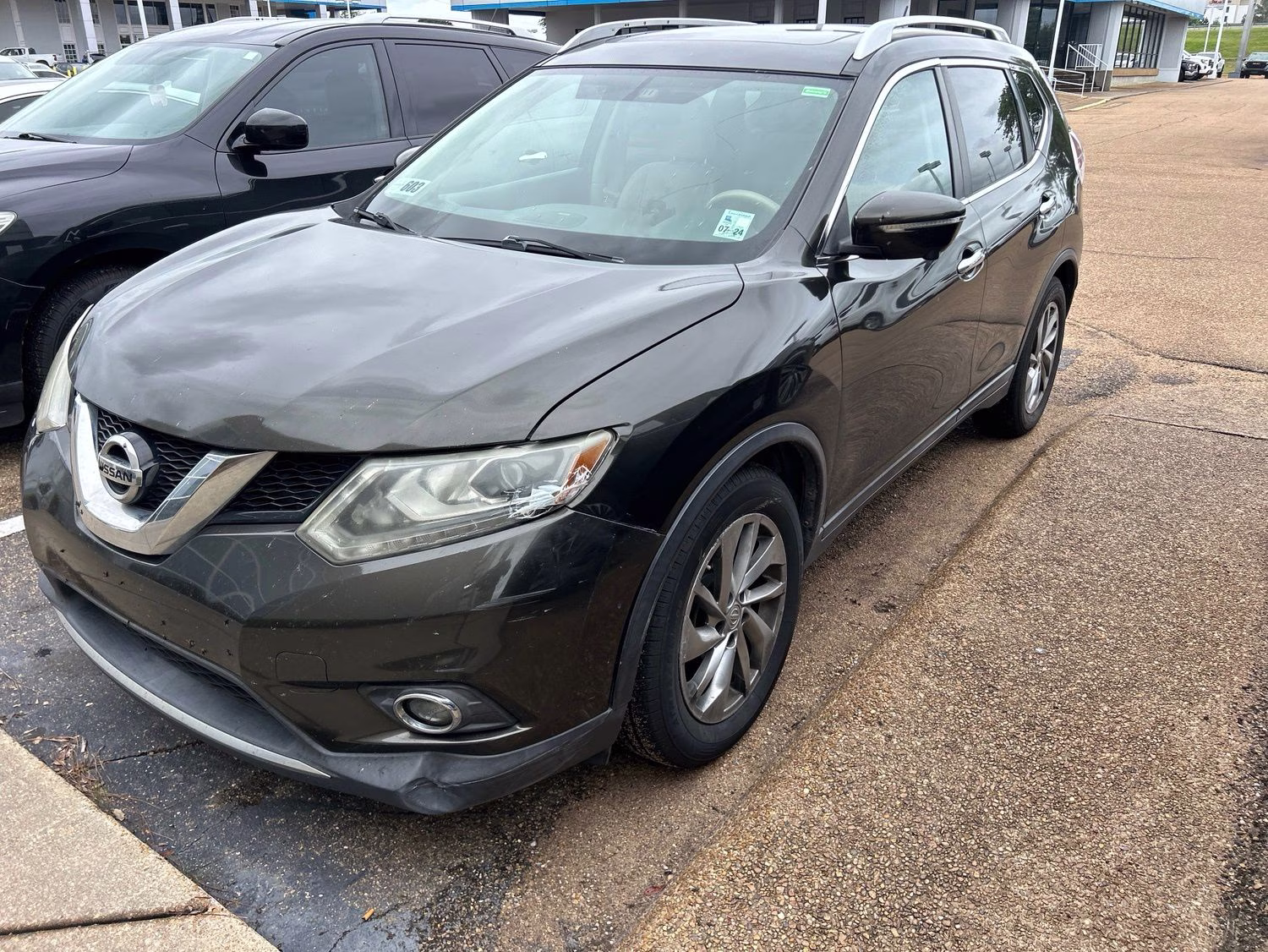 2014 Midnight Nissan Rogue SL FWD SUV