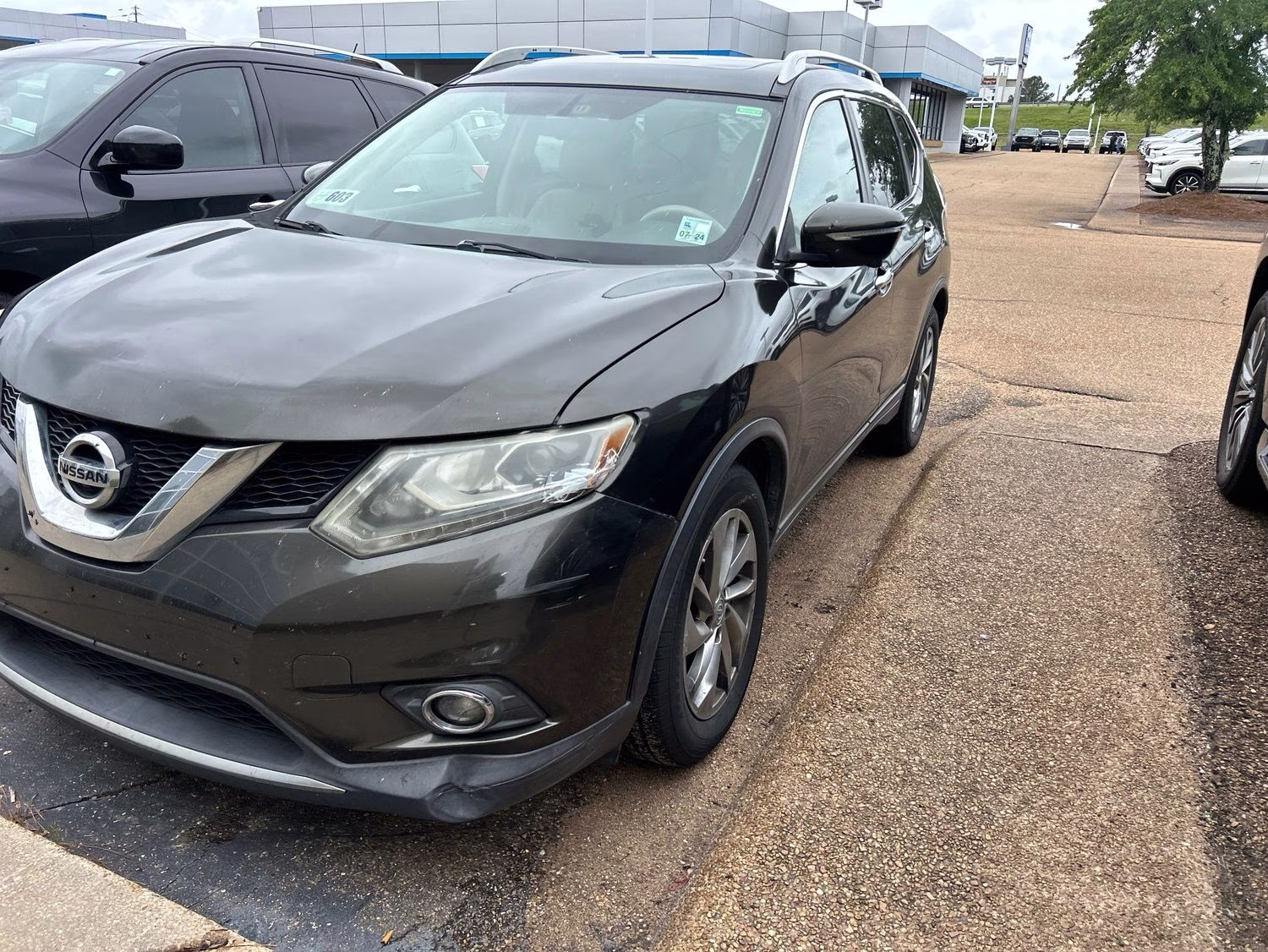2014 Midnight Nissan Rogue SL FWD SUV