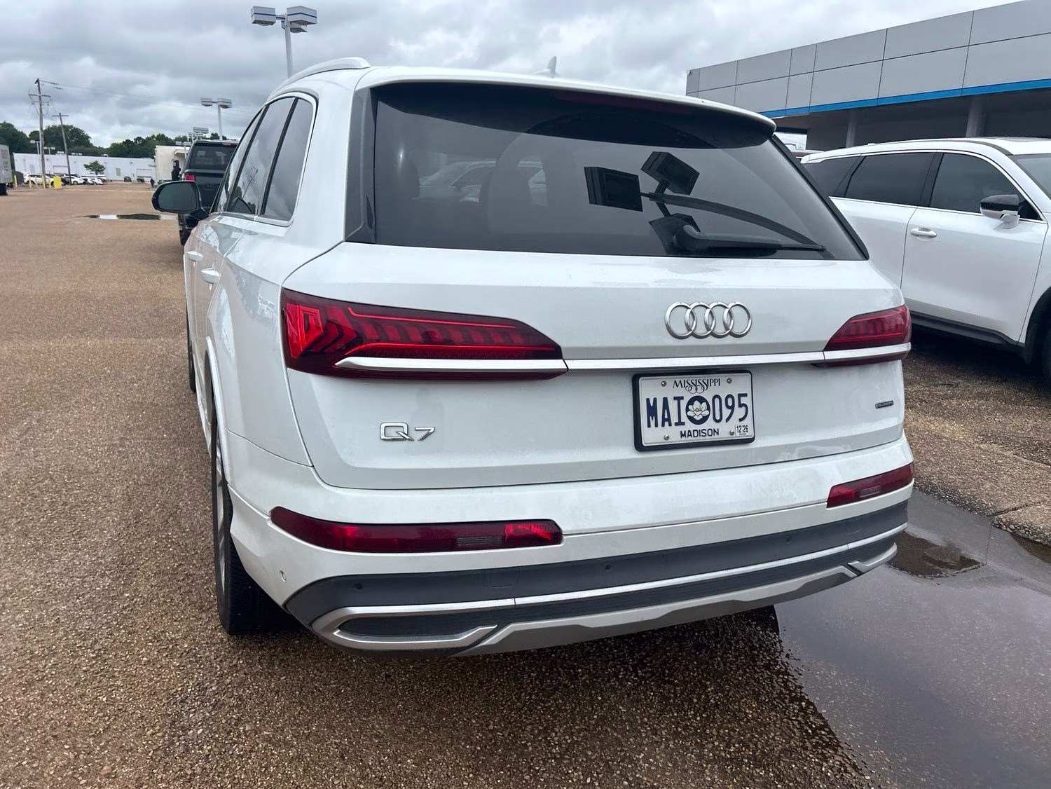 2021 Glacier White Audi Q7 45 Premium Plus AWD SUV