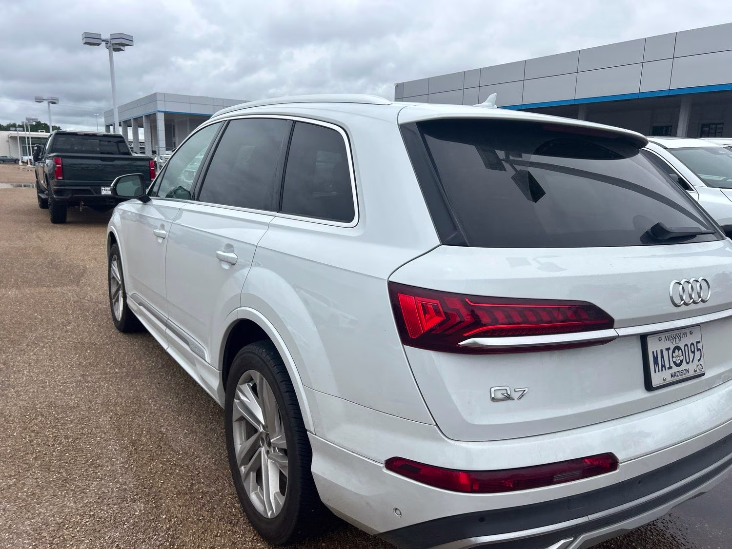 2021 Glacier White Audi Q7 45 Premium Plus AWD SUV