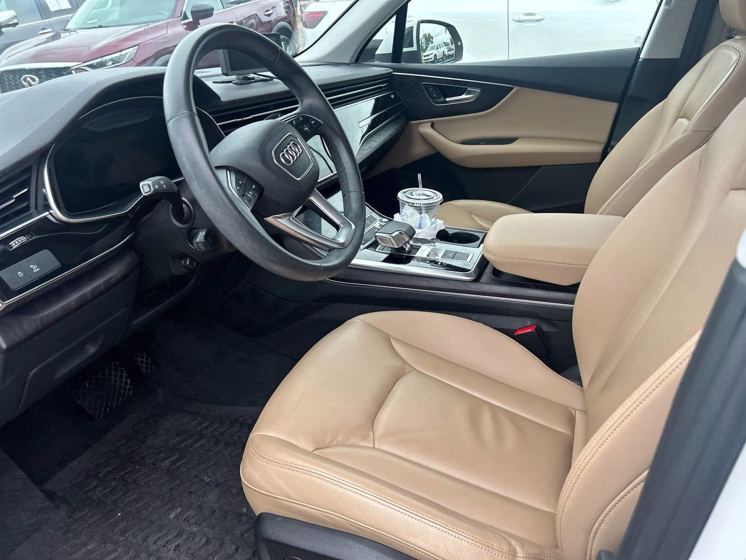 2021 Glacier White Audi Q7 45 Premium Plus AWD SUV