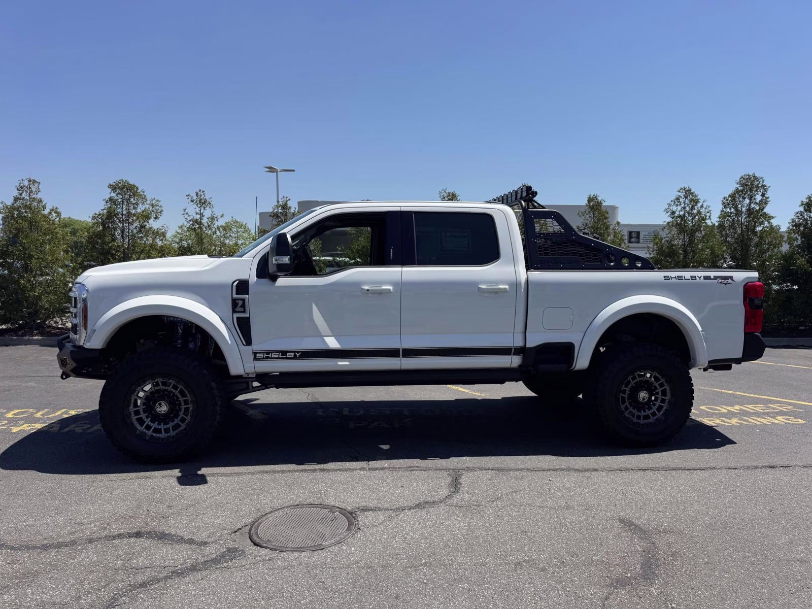2026 White Ford Super Duty F-250 SRW 4X4 Truck