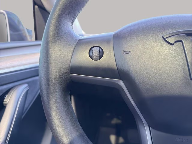 2023 Midnight Silver Metallic Tesla Model Y Long Range AWD SUV