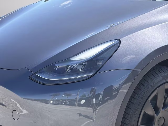 2023 Midnight Silver Metallic Tesla Model Y Long Range AWD SUV