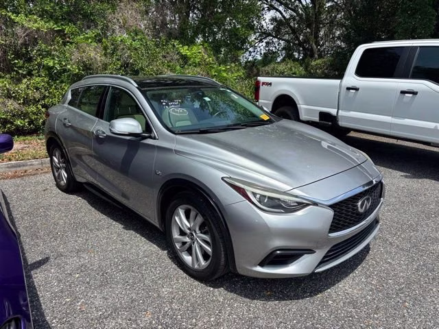 2018 Blade Silver INFINITI QX30 LUXE FWD SUV