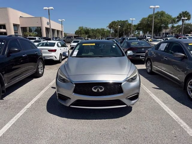 2018 Blade Silver INFINITI QX30 LUXE FWD SUV