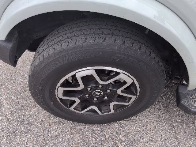 2023 Cactus Gray Ford Bronco Outer Banks 4X4 SUV