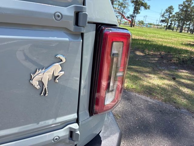 2023 Cactus Gray Ford Bronco Outer Banks 4X4 SUV