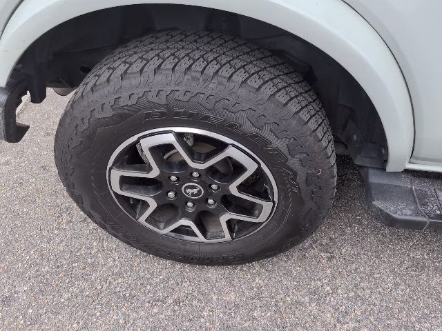 2023 Cactus Gray Ford Bronco Outer Banks 4X4 SUV