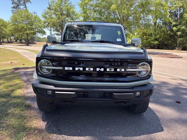 2023 Cactus Gray Ford Bronco Outer Banks 4X4 SUV