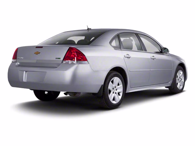 2010 Silver Ice Metallic Chevrolet Impala LTZ FWD Sedan