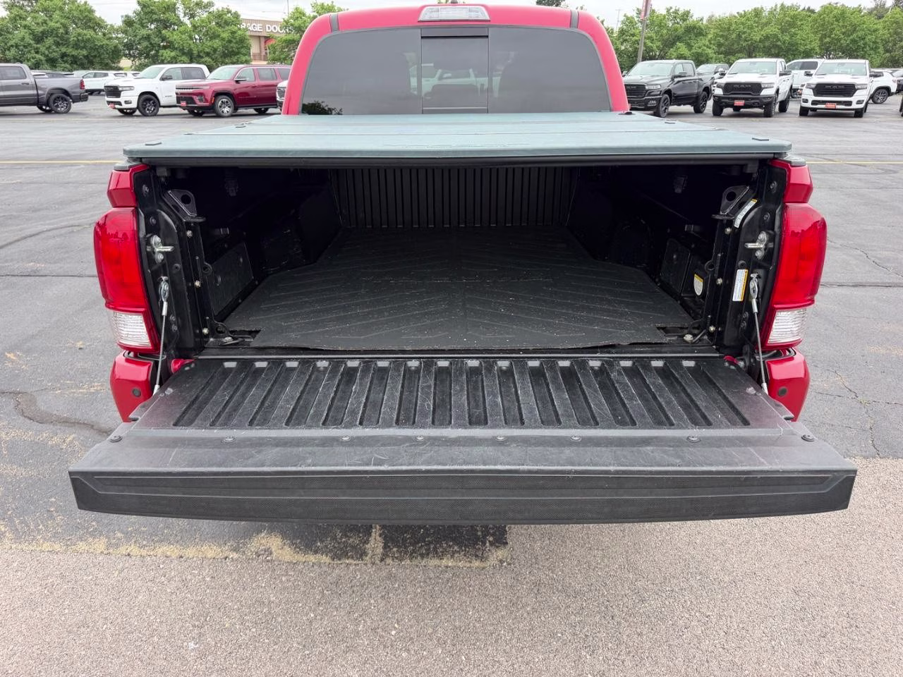 2017 Barcelona Red Metallic Toyota Tacoma TRD Off-Road V6 4X4 Truck