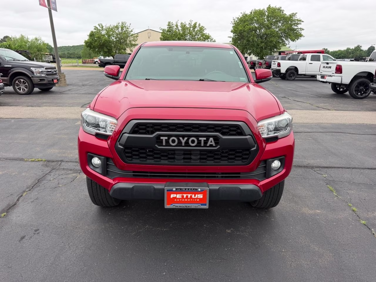 2017 Barcelona Red Metallic Toyota Tacoma TRD Off-Road V6 4X4 Truck