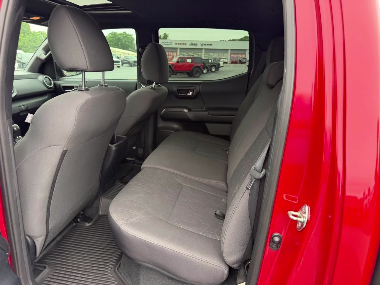 2017 Barcelona Red Metallic Toyota Tacoma TRD Off-Road V6 4X4 Truck