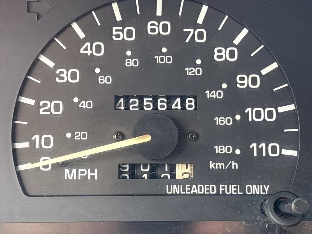 1993 Toyota 4Runner SR5 4X4 Crossover