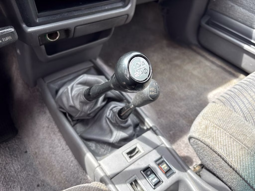 1993 Toyota 4Runner SR5 4X4 Crossover