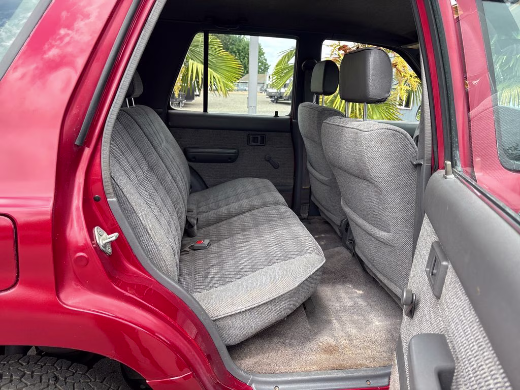 1993 Toyota 4Runner SR5 4X4 Crossover