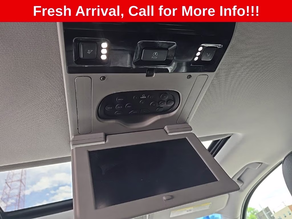 2016 Silver Ice Metallic Chevrolet Tahoe LT 4X4 SUV