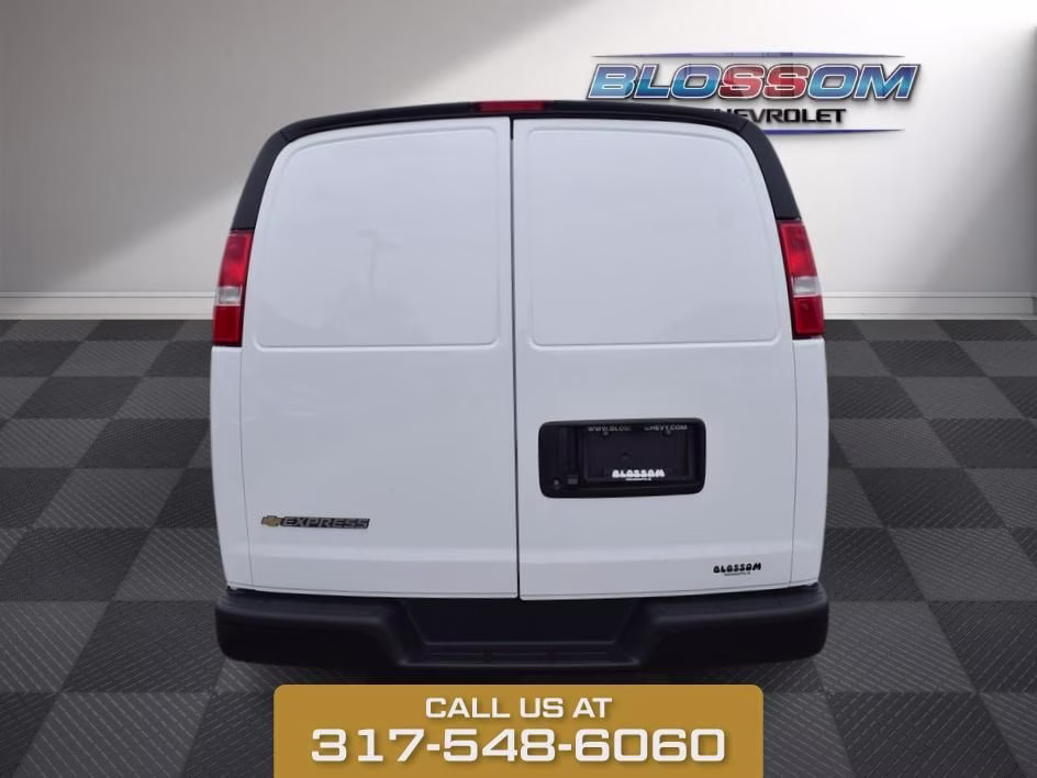 2026 Summit White Chevrolet Express 2500 Work Van RWD Van