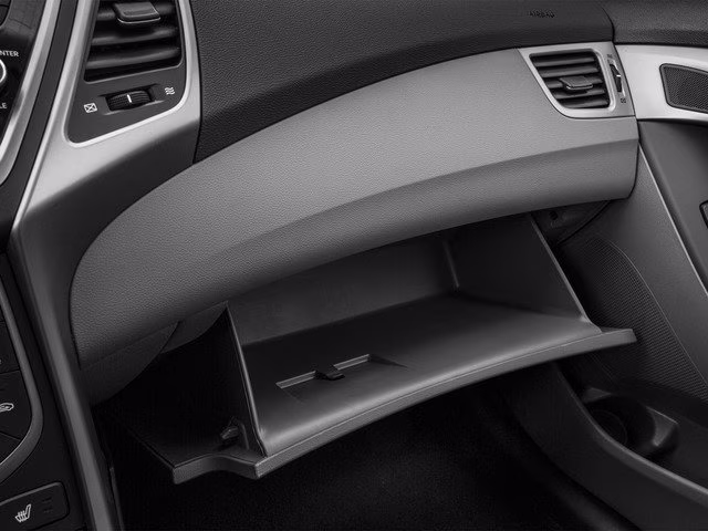 2016 Titanium Gray Metallic Hyundai Elantra SE FWD Sedan