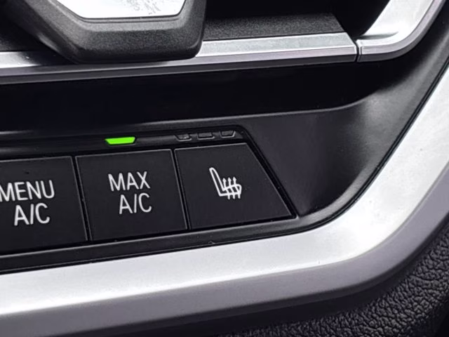 2020 Alpine White BMW 3 Series 330i xDrive AWD Sedan