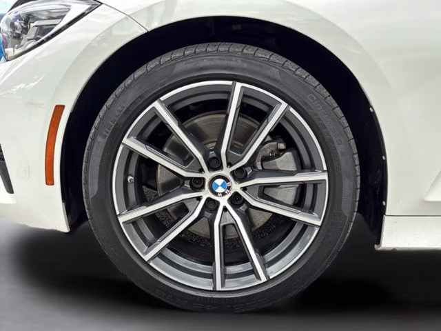 2020 Alpine White BMW 3 Series 330i xDrive AWD Sedan