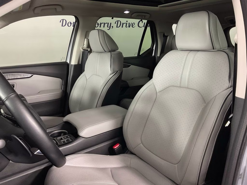 2023 Gray Honda Pilot Elite AWD SUV