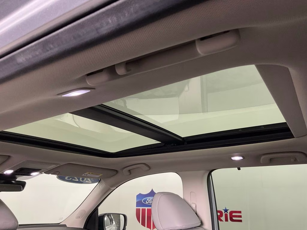 2023 Gray Honda Pilot Elite AWD SUV