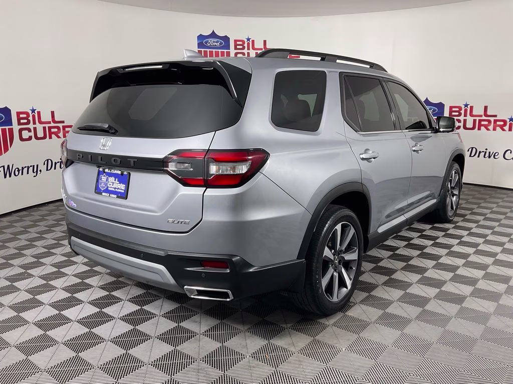 2023 Gray Honda Pilot Elite AWD SUV