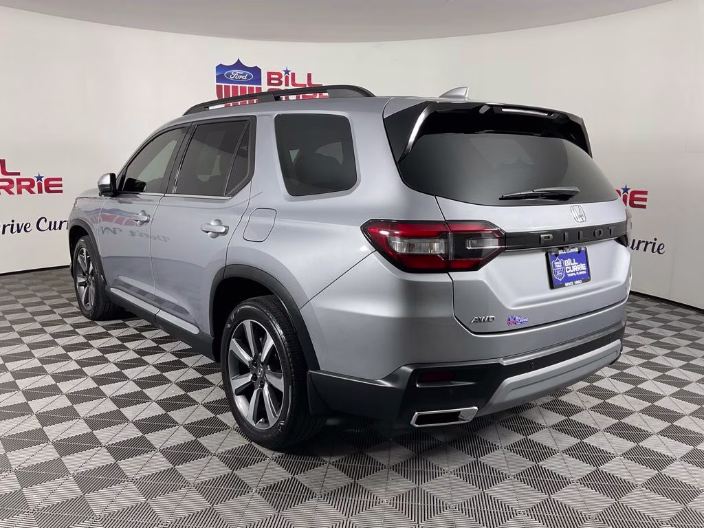 2023 Gray Honda Pilot Elite AWD SUV