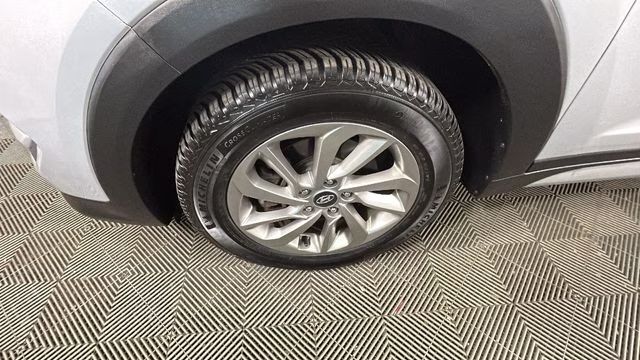 2017 Molten Silver Hyundai Tucson SE Plus AWD SUV
