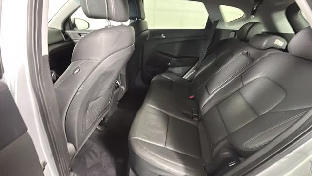 2017 Molten Silver Hyundai Tucson SE Plus AWD SUV