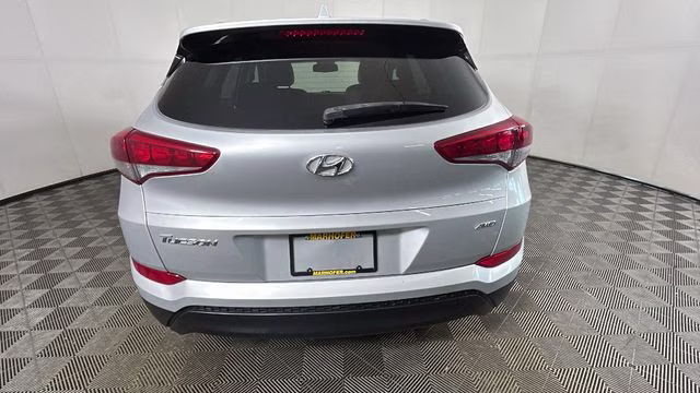 2017 Molten Silver Hyundai Tucson SE Plus AWD SUV