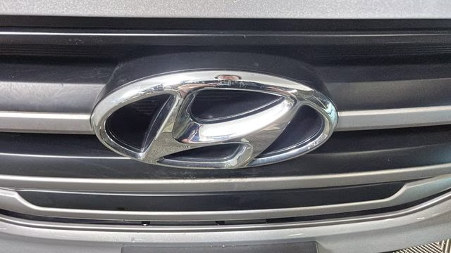 2017 Molten Silver Hyundai Tucson SE Plus AWD SUV