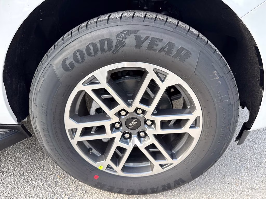 2026 Oxford White Ford Expedition Max Active RWD SUV