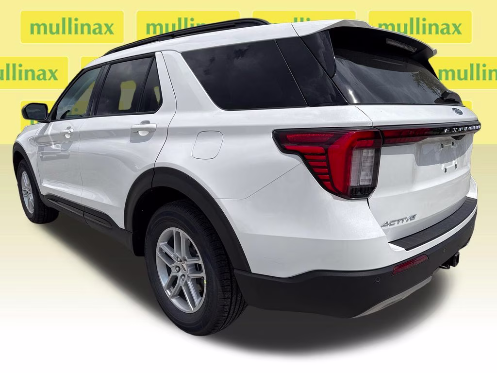 2026 Star White Metallic TC Ford Explorer Active RWD SUV