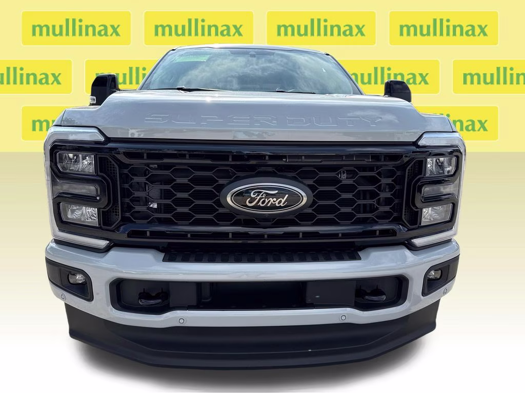2026 Avalanche Ford Super Duty F-250 SRW Lariat 4X4 Truck