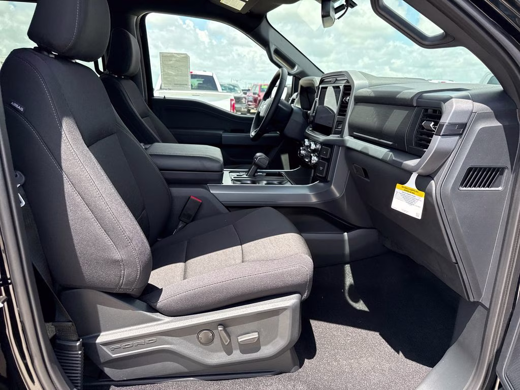 2026 Agate Black Metallic Ford F-150 XLT 4X4 Truck
