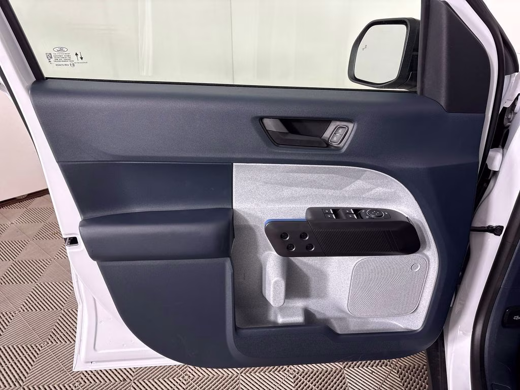 2026 Oxford White Ford Maverick XLT AWD Truck