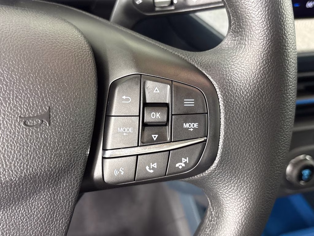 2026 Oxford White Ford Maverick XLT AWD Truck