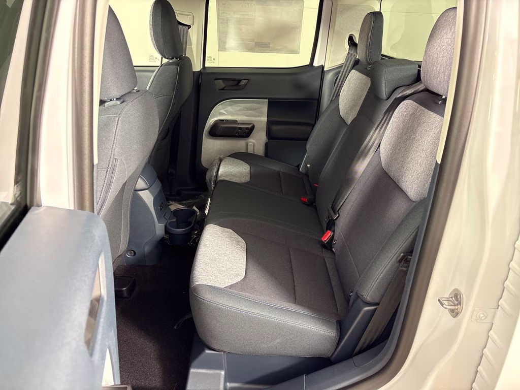 2026 Oxford White Ford Maverick XLT AWD Truck