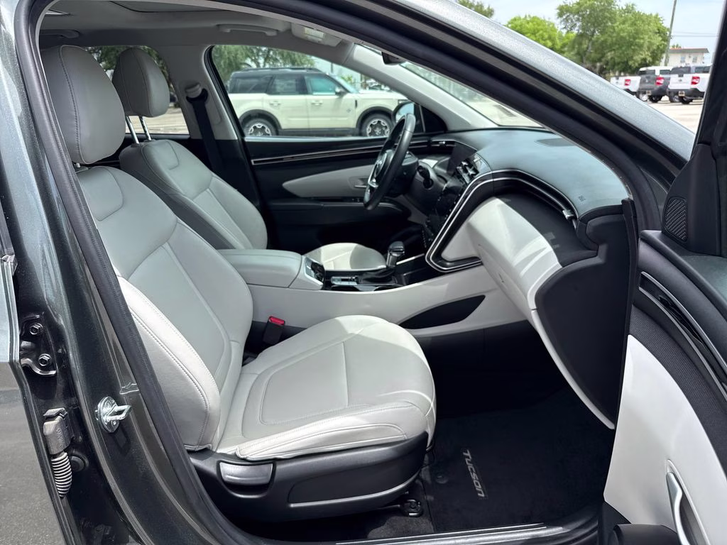 2023 Amazon Gray Hyundai Tucson SEL FWD SUV