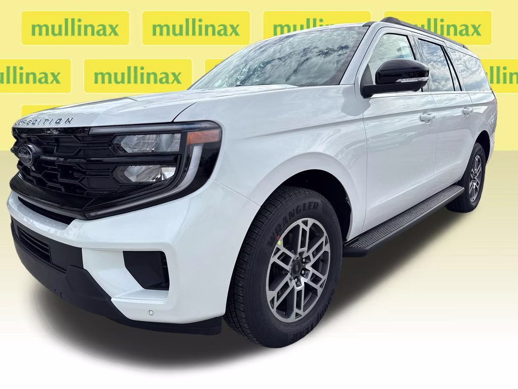 2026 Star White Metallic Tri-Coat Ford Expedition Max Active RWD SUV