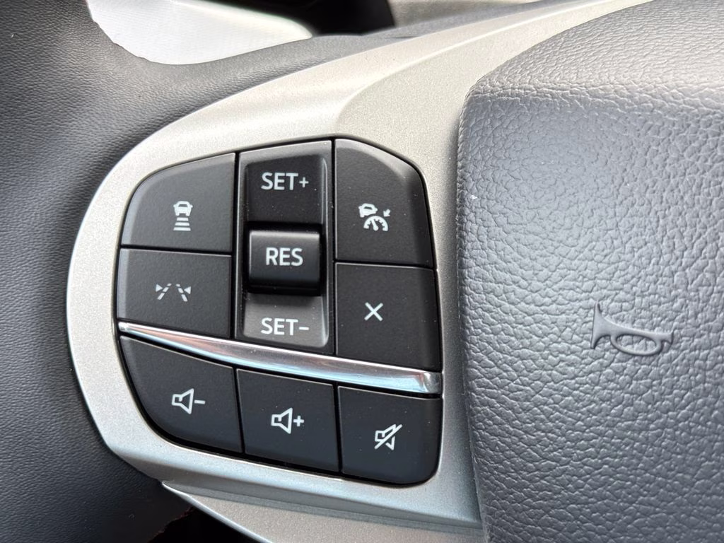2026 Star White Metallic TC Ford Explorer Active RWD SUV